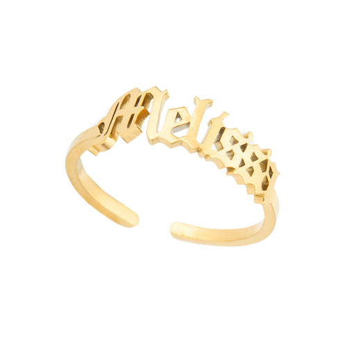 Anpassbarer Gothic-Ring